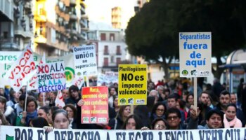 La «aplicación lenta» de la inmersión lingüística en catalán a los castellanohablantes en Alicante