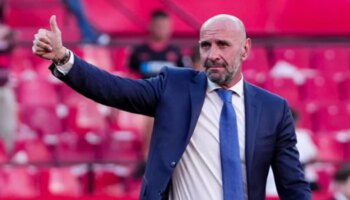 La felicitación del Sevilla a Monchi por su cumpleaños