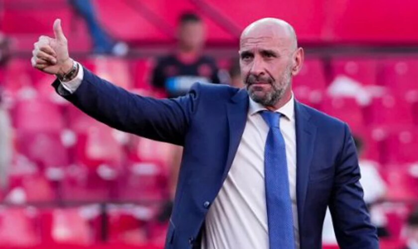 La felicitación del Sevilla a Monchi por su cumpleaños