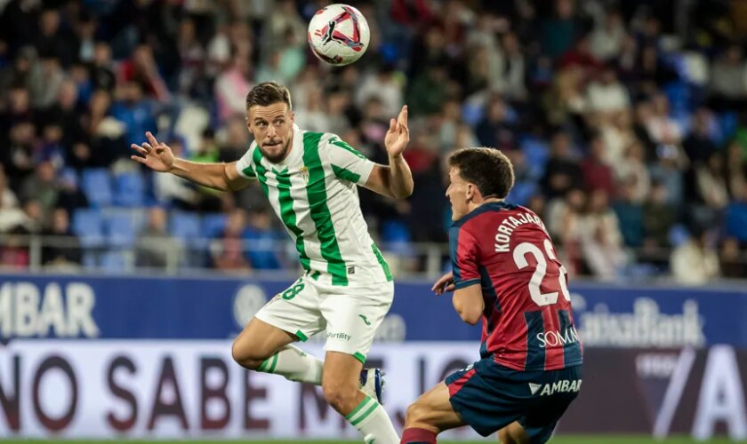 Las notas de los jugadores del Córdoba CF con el Huesca