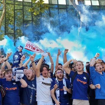 Les ultras de la Karmine Corp à bloc pour la première dans les Arènes d’Évry : « On est enfin chez nous »