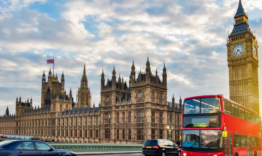 Londres met en place une ligne de bus destinée aux Juifs, afin qu’ils se sentent «en sécurité»