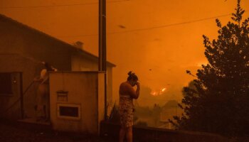 Los incendios que asolan Portugal dejan ya cuatro muertos, 40 heridos y miles de hectáreas calcinadas