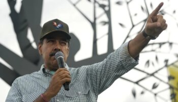 Maduro insiste en que los "planes" de la CIA y del CNI involucraron a agentes extranjeros