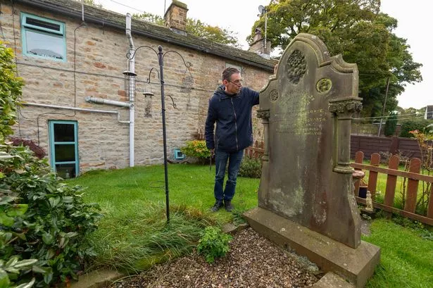 Man has 200 year old grave in back garden but says it's not creepy at all