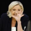 Marine Le Pen tient-elle entre ses mains la survie du gouvernement Barnier?