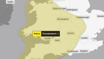 Met Office issues thunderstorm warning with hail and lightning feared - all 71 areas affected