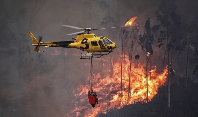 Mueren cinco militares tras estrellarse un helicóptero que luchaba contra un incendio en Portugal