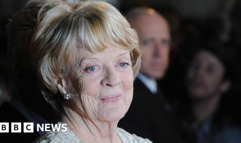 'Never shy on stage, always shy off it' - what Dame Maggie Smith was really like