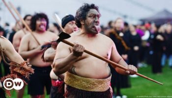 New Zealand reclaims the world record for the largest haka