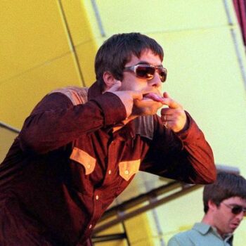 Oasis fans fuming as 'tickets' appear on eBay for £180 - but there's huge catch