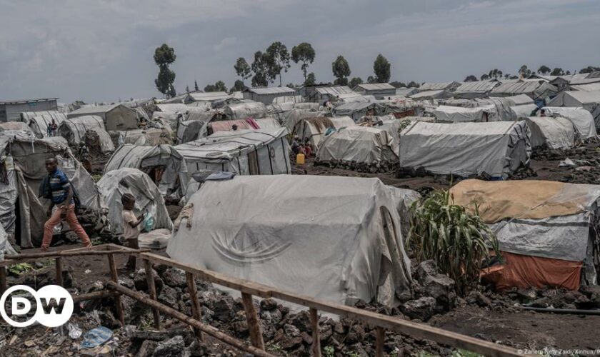 Ostkongo: Zwischen Hunger im Lager und Gefahr in den Dörfern