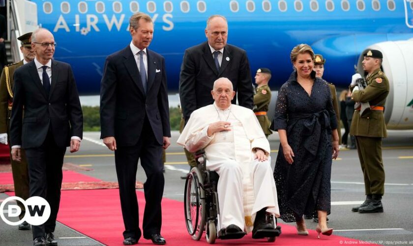 Papst Franziskus startet Besuche in Luxemburg und Belgien