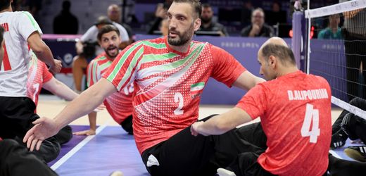 Paralympics 2024 in Paris: Sitzvolleyballer Morteza Mehrzad – Mehr als der 2,46-Meter-Mann