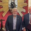 Plácido Domingo, ante la Virgen de los Dolores de Córdoba