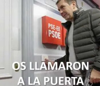 Polémica en las redes en Navarra: UPN critica los pactos de Sánchez con Bildu con una foto de Otegi con pistola en la sede del PSOE