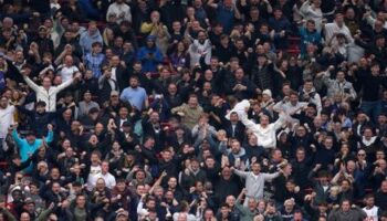 Premier League: Tottenham Hotspur verurteilt eigene Fans für homophobe Gesänge