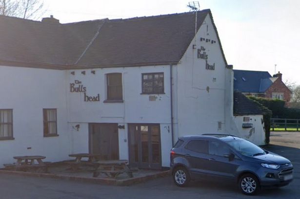 Pub landlady 'threatens to call cops' on inspector who saw kitchen worker scratch bum