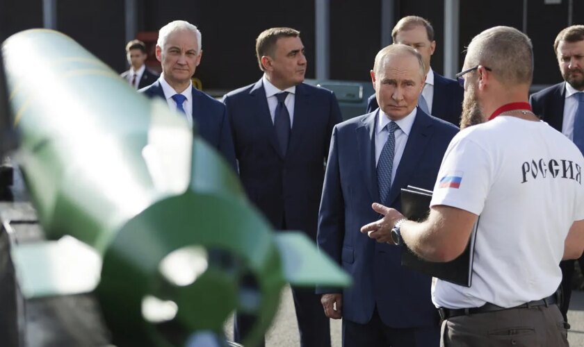 Putin asegura que Rusia multiplica casi por diez la producción de drones para la guerra este año