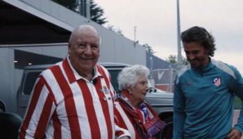 « Qu’est-ce que tu es beau » : l’émouvante vidéo de Griezmann avec un couple de personnes âgées fans de l’Atlético