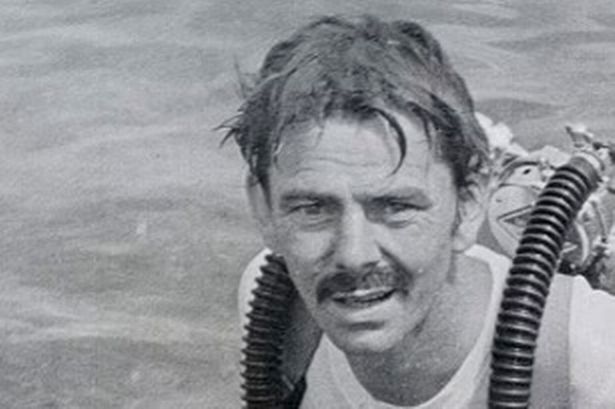 SAS hero John Thompson who abseiled from rooftop in Iranian Embassy siege dies