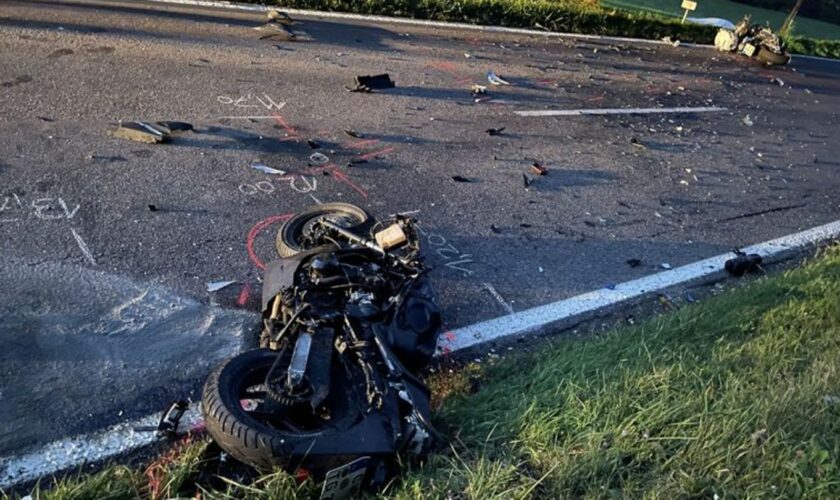 Motorradunfall (SYMBOLBILD) Foto: Schulz/SDMG/dpa