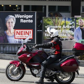 Swiss voters reject biodiversity, pension reforms