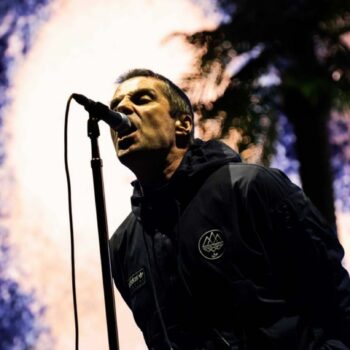 Liam Gallagher auf der Bühne.