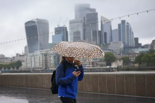 UK economy flatlines for second month running as Chancellor warns of 'scale of challenge'