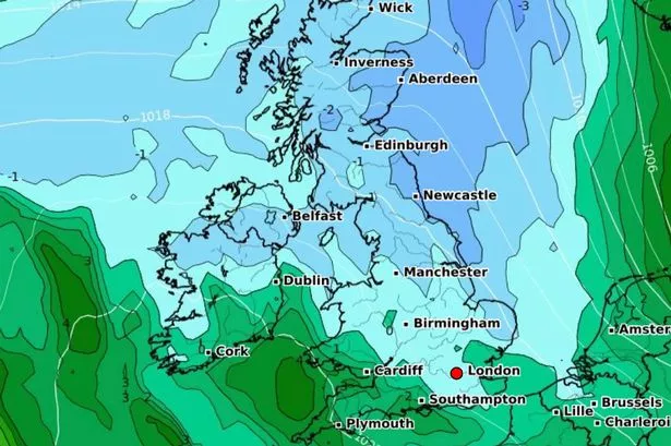 UK snow: Exact date UK temperatures to plummet to -2C in freezing polar blast