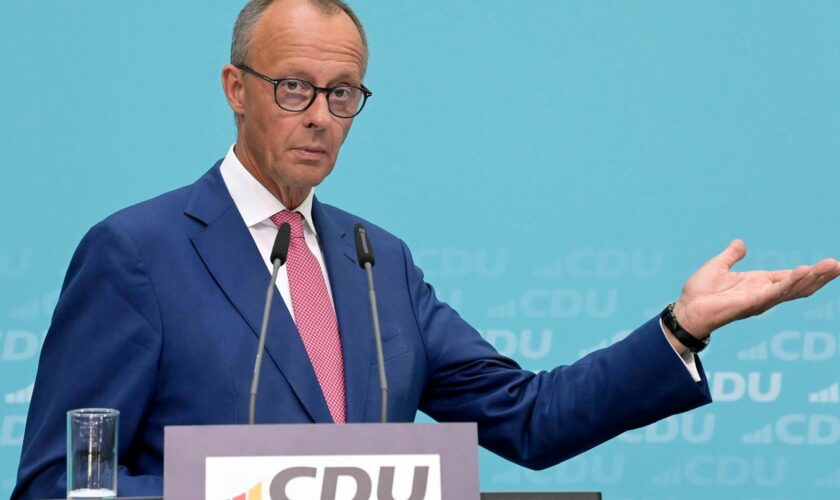 Friedrich Merz während der Pressekonferenz zum Ausgang der Landtagswahlen in Thüringen und Sachsen