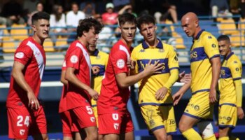 Un gol de Miguel Sierra sella el empate del Sevilla Atlético con el Alcorcón (2-2)