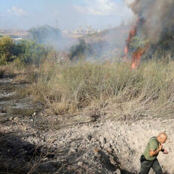 Un missile houtiste atteint Israël, le Hezbollah accroît la pression