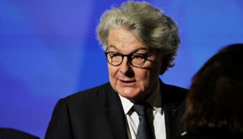 Une semaine après sa démission fracassante, Thierry Breton sort du silence