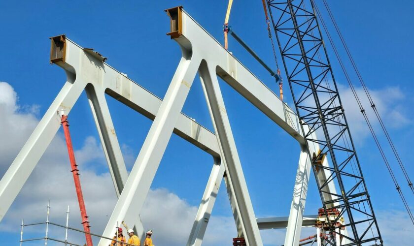 Vacances de la Toussaint : le trafic sera perturbé à la gare du Nord à cause du remplacement d’un pont