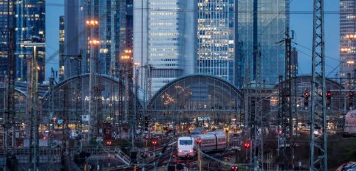 Vincent Ducrot: Bahnchef der Schweiz hat Mitleid mit Fahrgästen in Deutschland