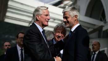 Wauquiez et la droite en «opposition» à Barnier, la vie rêvée de Castets à l’Assemblée... Les indiscrets du Figaro