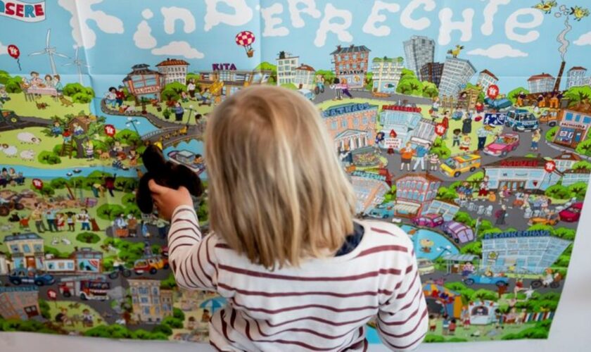 Zum Weltkindertag stellt der Kinderschutzbund seine neue Kampagne „Wen kümmert’s?“ vor. (Symbolbild) Foto: Christoph Soeder/dpa