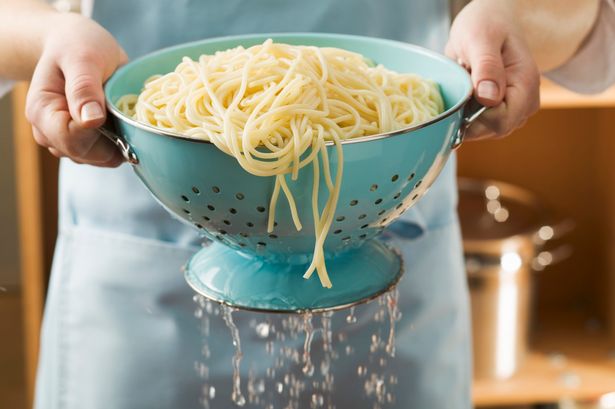 ‘Mind blowing’ way to cook perfect pasta - boiling for just two minutes