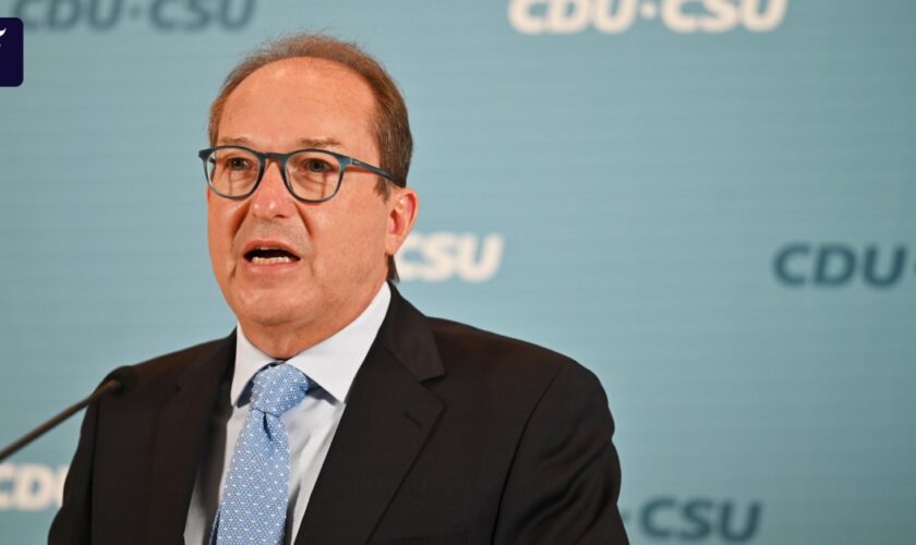 CSU kritisiert geplanten AfD-Verbotsantrag