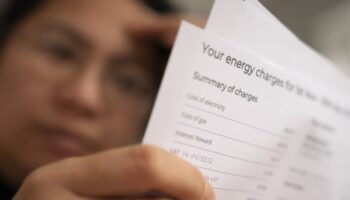 Energy bill advice this winter from warm home discount to free electric blankets