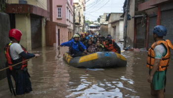 Au Népal, au moins 126 morts et 63 disparus dans des inondations