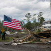 Aux Etats-Unis, l’ouragan Helene fait au moins 130 morts et s’immisce dans la campagne présidentielle