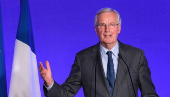 Discours de Barnier à l'Assemblée, en direct : des annonces qui fâchent, secousses attendues