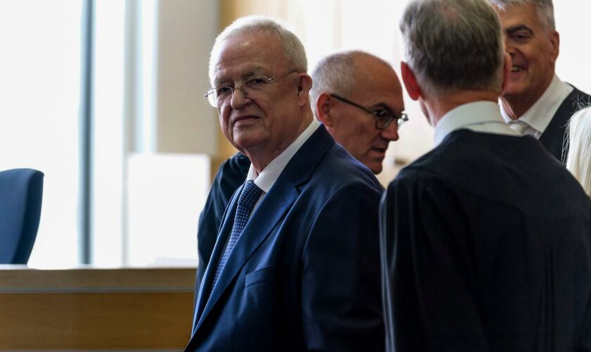 VW-Dieselskandal: Gericht setzt Verfahren gegen Martin Winterkorn aus