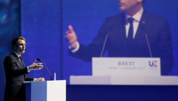 Emmanuel Macron à Brest lors du One Ocean Summit, en 2022. Le message implicite de ce nom ? Le français est ringard et incapable de dire la modernité.