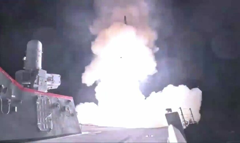 WATCH: US destroyer fires ballistic missile interceptors to defend Israel against Iranian barrage