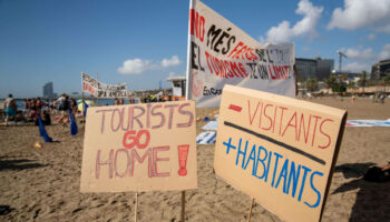 Eté touristique record en Espagne où les manifestations hostiles au surtourisme se multiplient