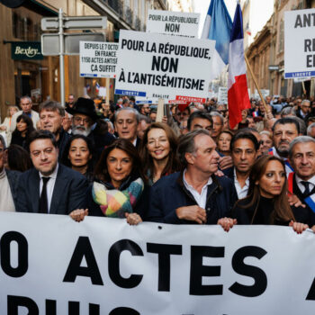 France : les actes racistes et antisémites en forte hausse à l'école, plus de 3 600 l'an dernier