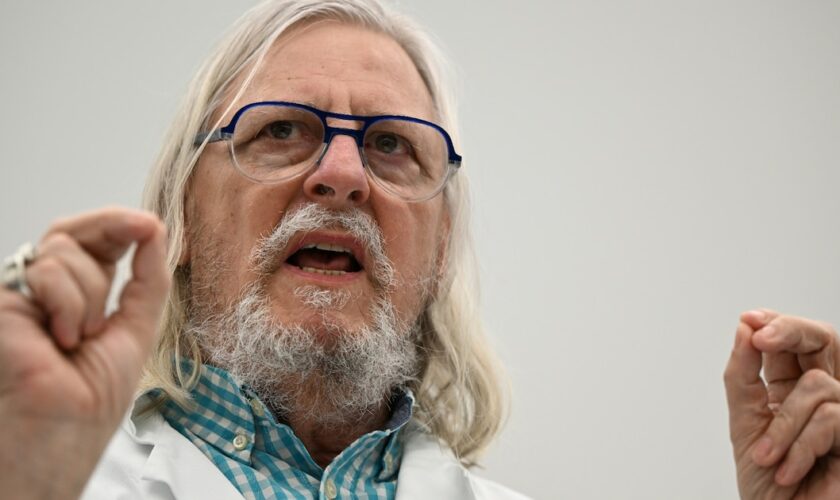 Le professeur de médecine français Didier Raoult à Marseille, le 20 avril 2022